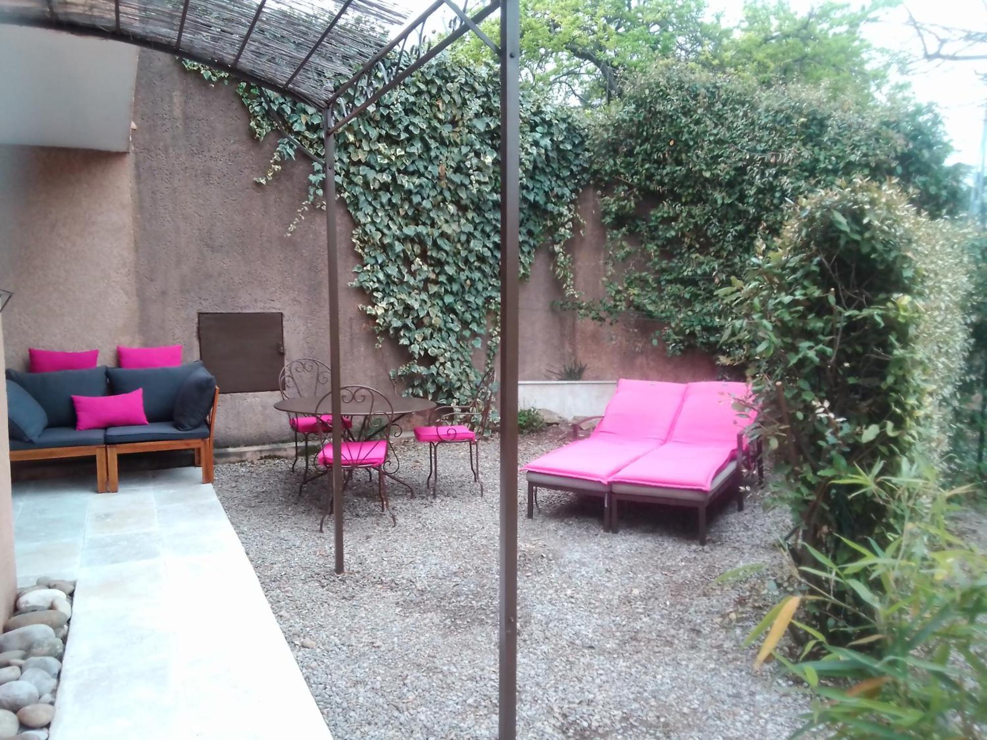 Villa Thermae Face Aux Thermes Avec Jardin Privatif Greoux-les-Bains Exterior photo